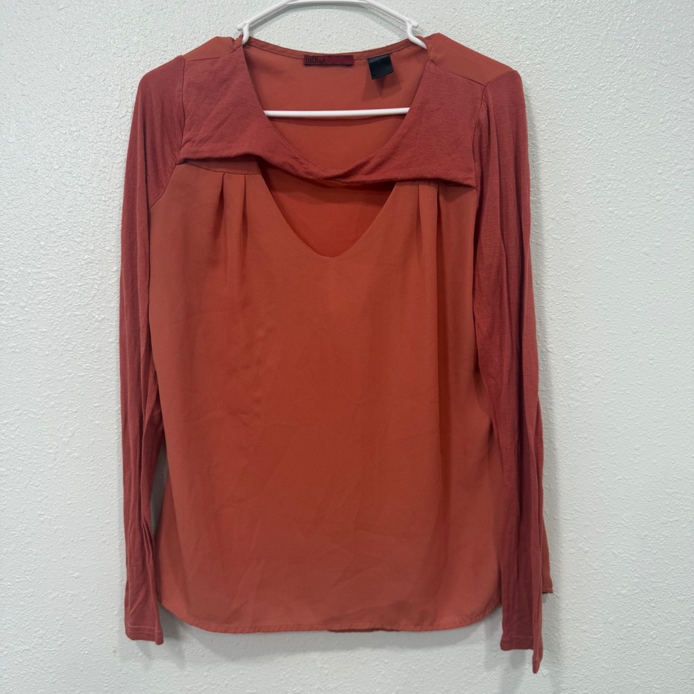 BKE Red Women Burnt Orange Cutout‎ V-Neck Mixed Media Long Sleeve Blouse Small